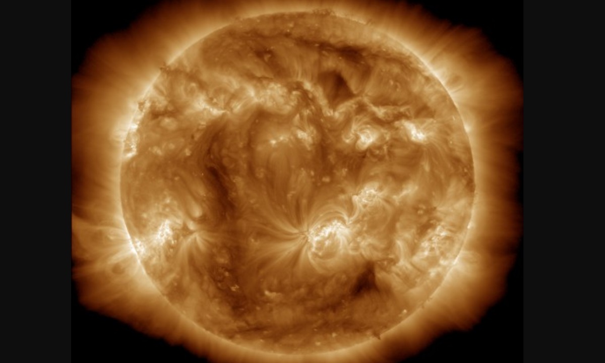 Auge do ciclo solar pode acontecer até começo de 2024, um ano antes do esperado