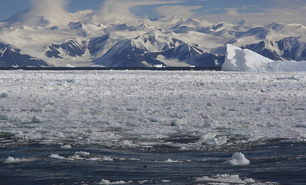 Aumento de temperatura no Oceano Antártico pode gerar tsunamis, diz estudo