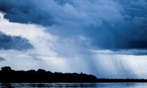 Aglomerados de tempestades vêm diminuindo na Amazônia, aponta estudo