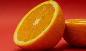 Composto presente no limão e na laranja ajuda a reduzir ganho de peso
