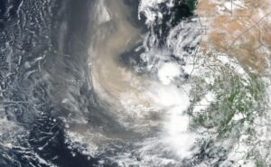 NASA investiga formação de furacões com nuvens de poeira do Saara