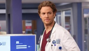 Dr. Will Halstead vai deixar a série "Chicago Med" após 8 temporadas