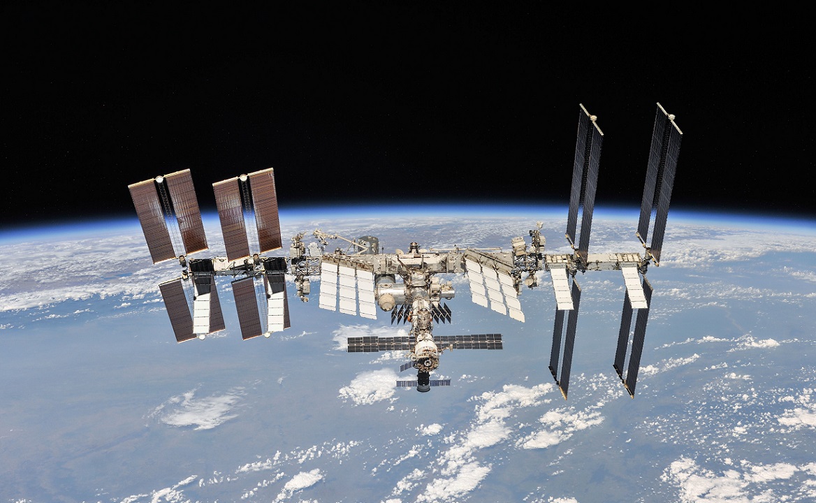 imagem da estação espacial internacional onde a nasa testa sistemas de processamento de água