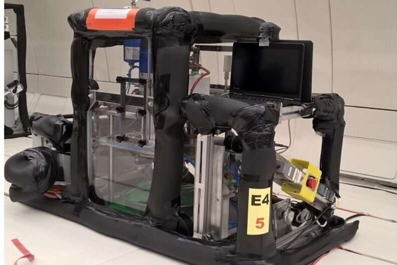 Maquina usada pela ESA para simular a fritura em microgravidade