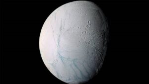 imagem de Encélado lua de saturno que tem indícios de fósforo
