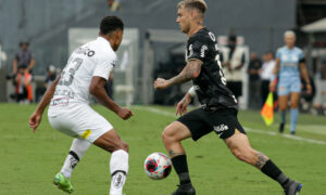 Santos x Corinthians: onde assistir ao clássico do desespero do Brasileirão