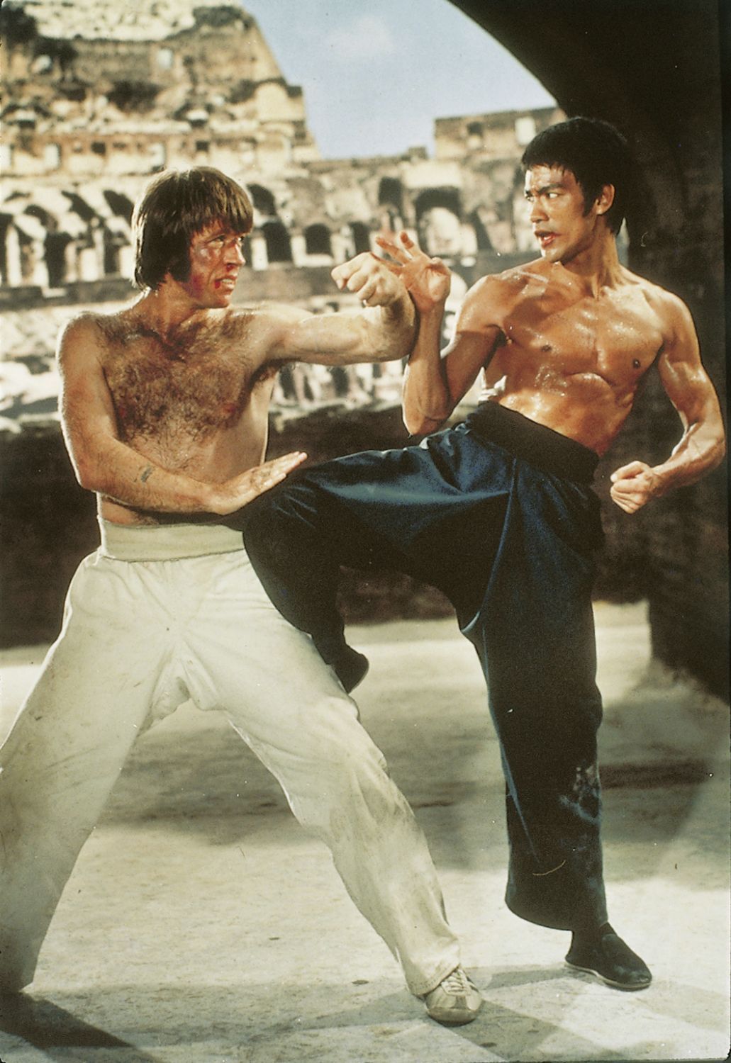 Bruce Lee vs Chuck Norris, em "O voo do Dragão"