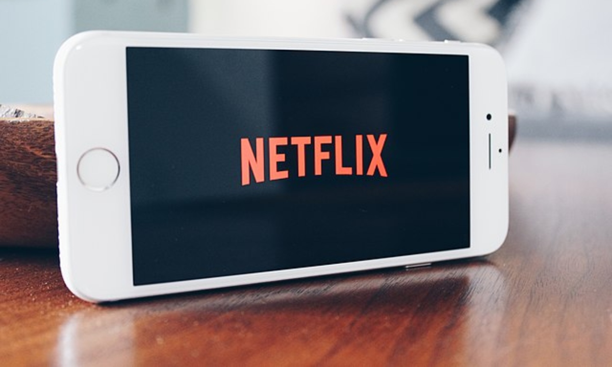 Número de assinantes da Netflix cresceu nos EUA após taxa por  compartilhamento de senha
