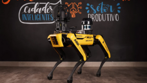 Cão-robô Spot chega ao Brasil