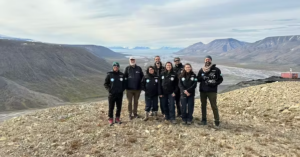 Cientistas brasileiros fazem 1ª expedição científica do país ao Ártico; saiba mais