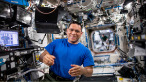 Frank Rubio, o astronauta da NASA que quebrou o recorde de um ano no espaço