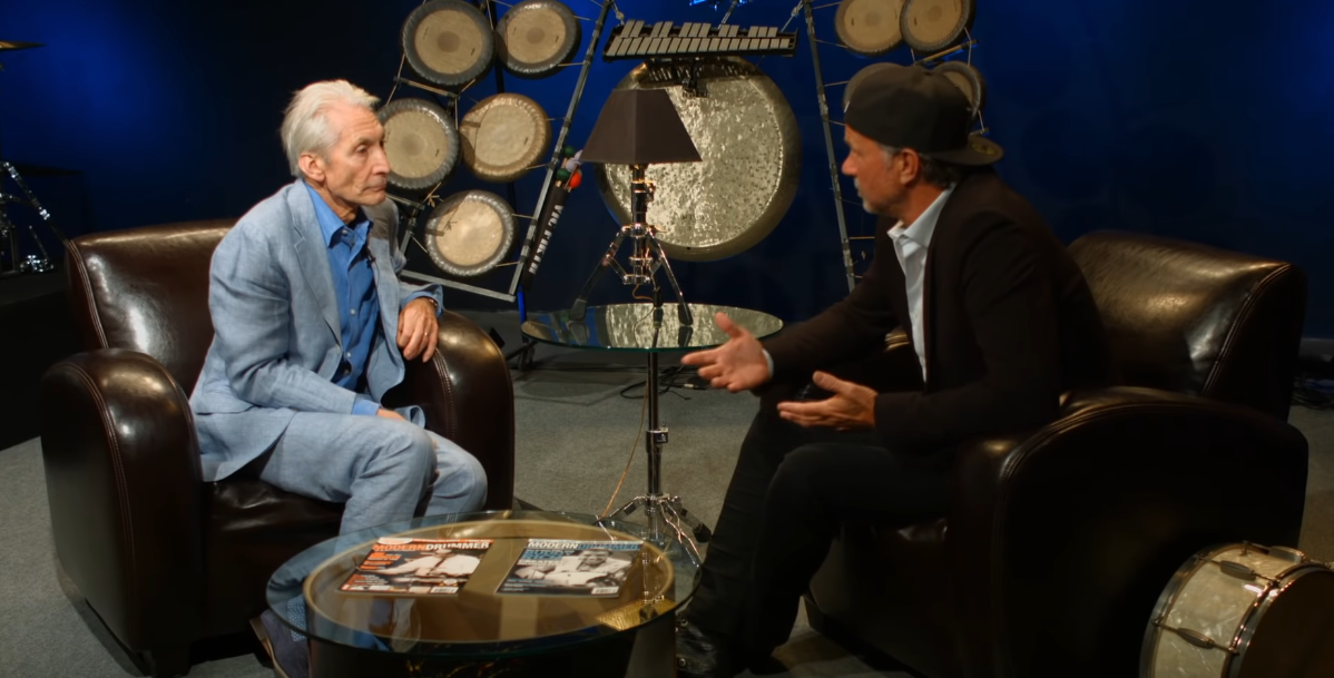 Charlie Watts, falecido baterista dos Rolling Stones, dá entrevista para Chad Smith