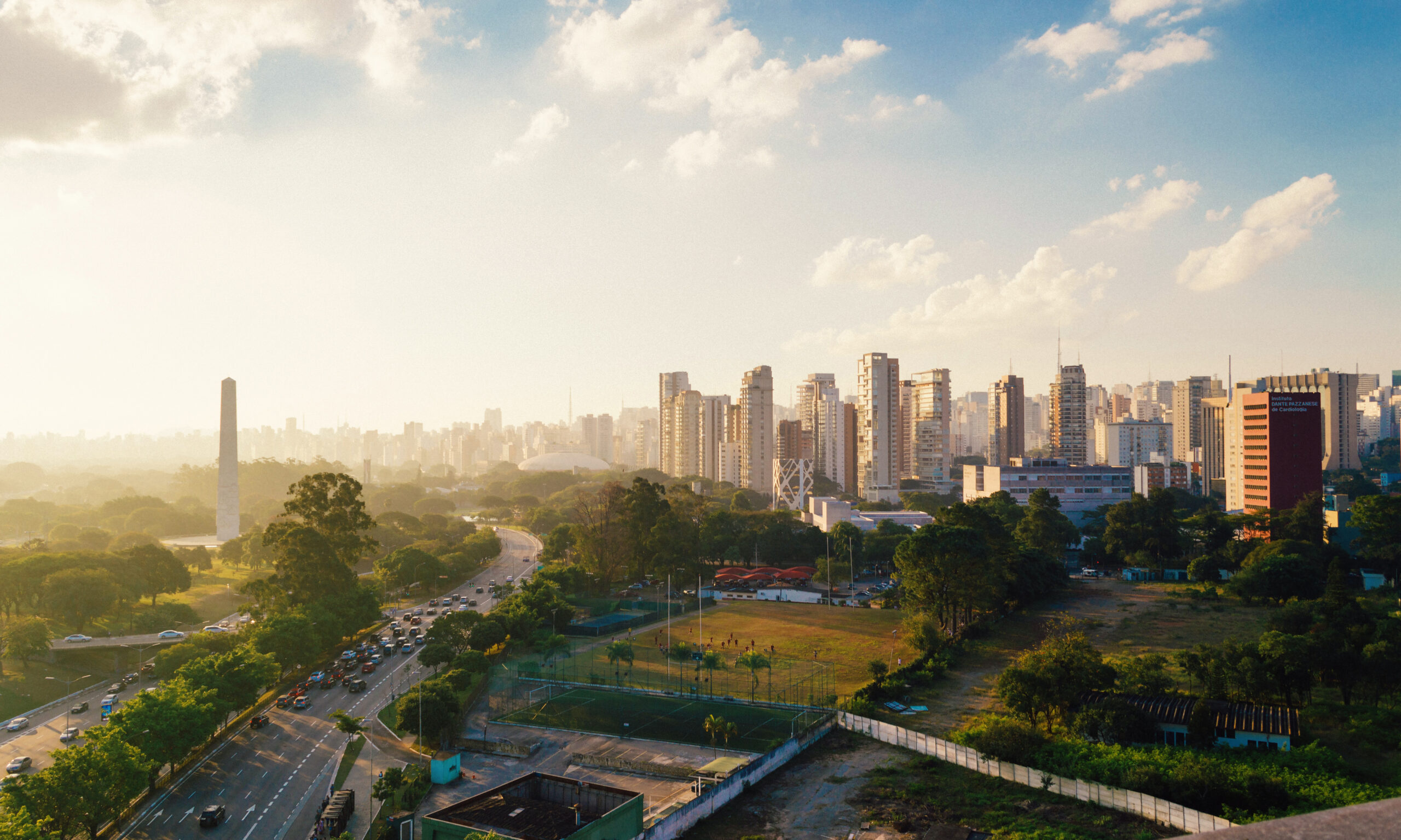 Vai fazer frio no feriado? Confira a previsão do fim de semana prolongado em SP e RJ