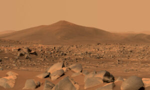 Cientistas desvendam causa do terremoto que durou 6 horas em Marte