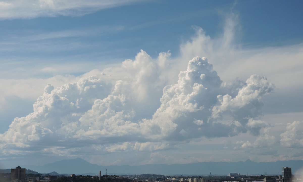 Pesquisa mostra que microplásticos estão até nas nuvens