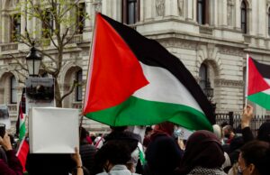 Instagram pede desculpas após rotular palestinos como terroristas