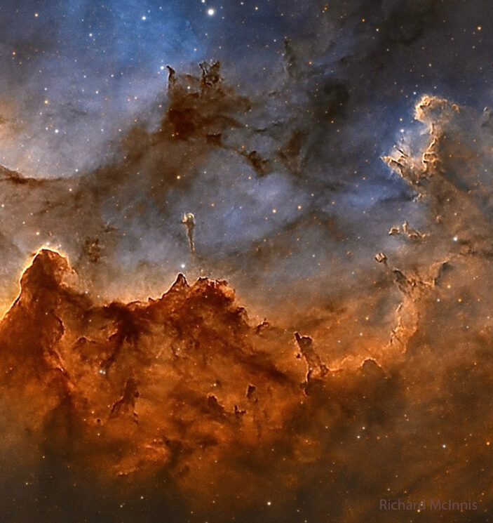 Halloween no espaço: veja fotos de nebulosas temáticas selecionadas pela NASA
