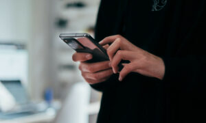 App que bloqueia celular roubado registra 276 mil cadastros em 24h