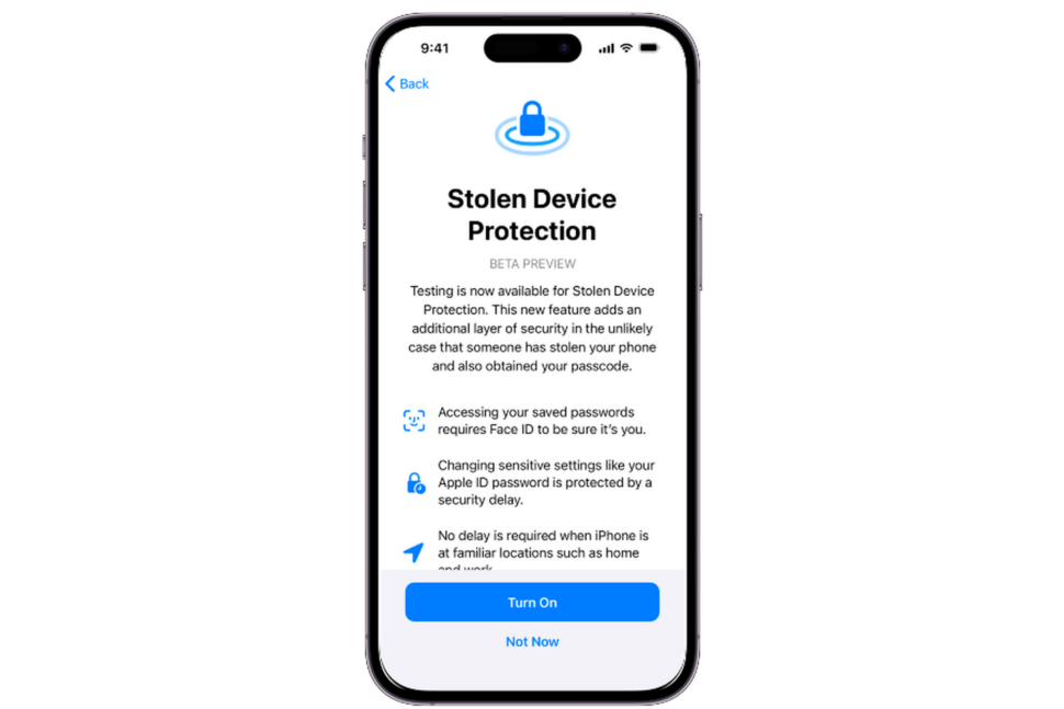 iOS 17.3 terá camada extra para proteger iPhones roubados (Imagem: Reprodução/The Verge)