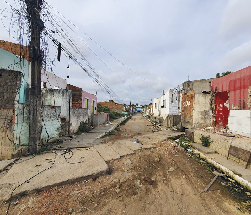 Área antes habitada e hoje degradada pela movimentação do solo em MaceióDeriky Pereira / UFAL