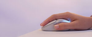 Mouse gamer Bluetooth com 6 botões sai por R$ 392 no Pix