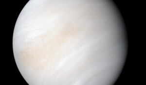 Cientistas descobrem elementos misteriosos das nuvens de Vênus