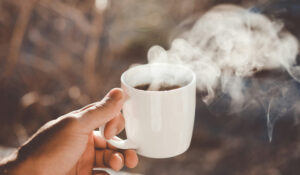 Tomar café pode reduzir risco de desenvolver diabetes, segundo estudos