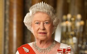 Foto da Rainha Elizabeth 2ª também foi manipulada pela família real