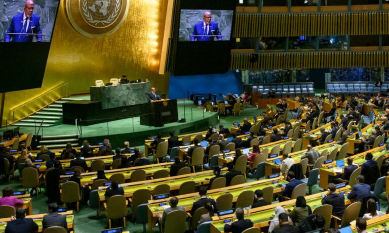 ONU aprova 1ª resolução para proteger humanidade das IAs