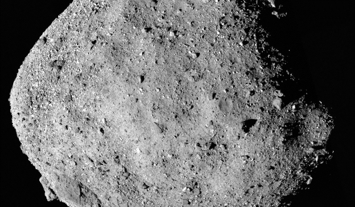 Análise do asteroide Bennu revela compostos essenciais à vida