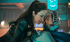 Michelle Yeoh aparece em 1ª cena do novo filme “Star Trek: Seção 31”