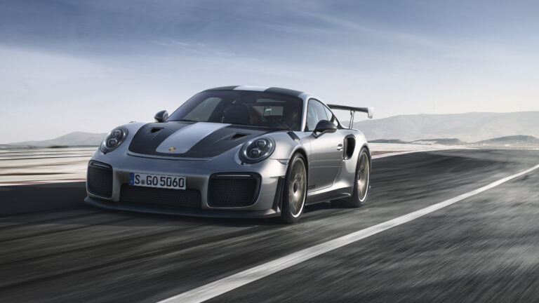 Porsche 911 GT2 RS é o carro mais rápido da fabricante alemã