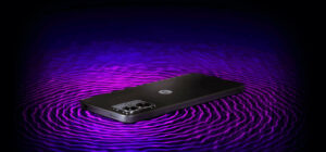 Descontão: Celular Motorola com som Dolby Atmos sai por apenas R$ 812