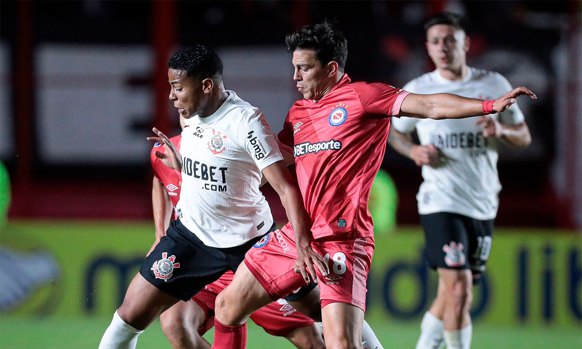 onde assistir Corinthians x Argentinos Juniors