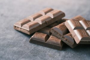 Salvando a dieta: cientistas criam chocolate que engorda menos