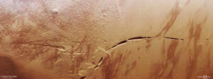 Foto da ESA mostra rachadura em superfície de Marte
