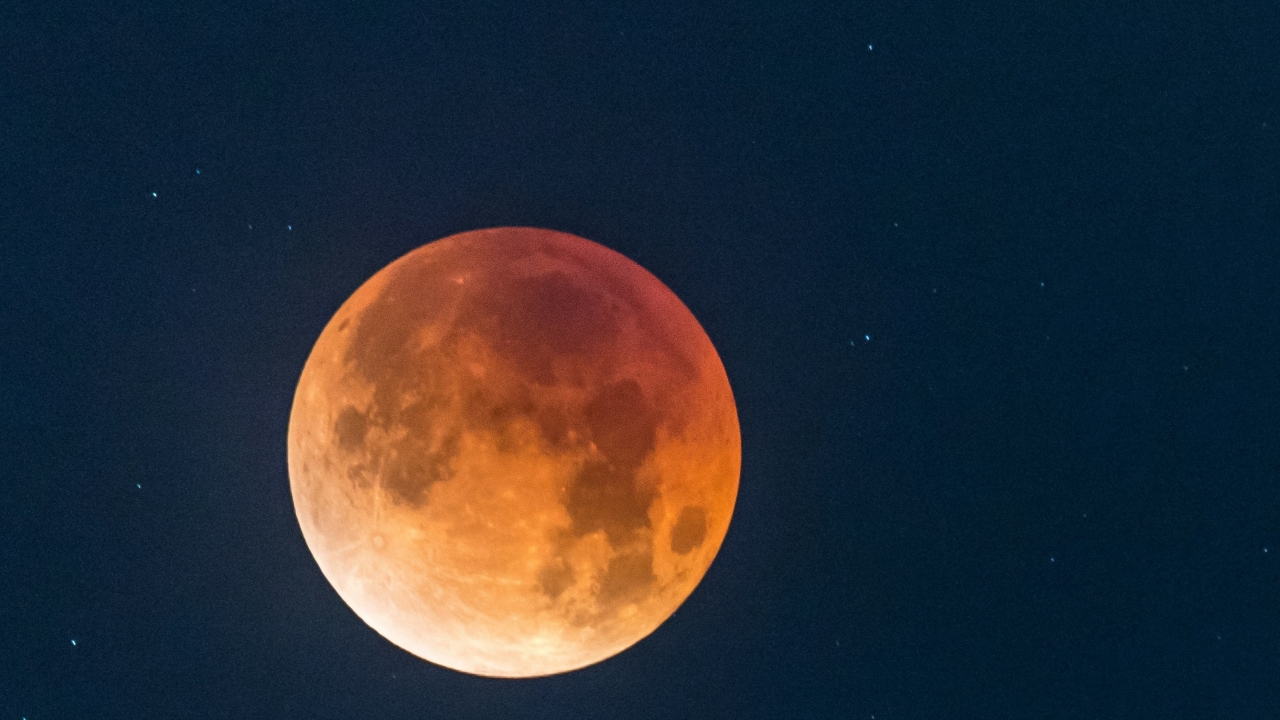 Agosto terá superlua e outros fenômenos astronômicos imperdíveis