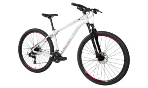 Precisando aumentar o cardio? Aproveite o desconto de R$ 790 nesta bike Caloi