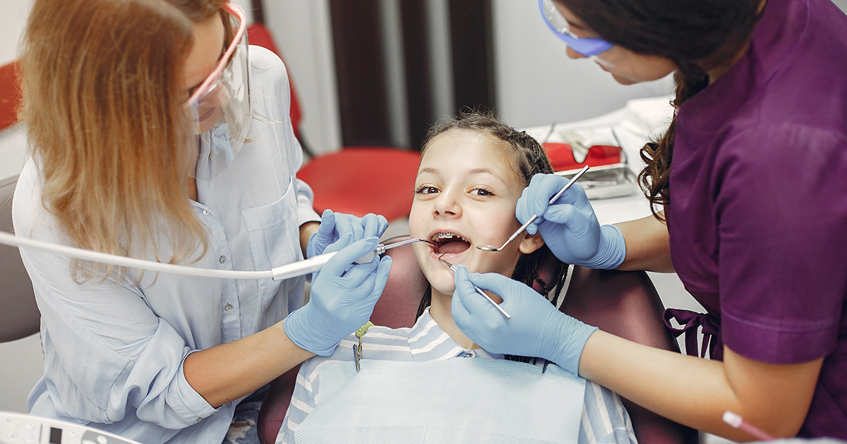 Por que temos dentes de leite?