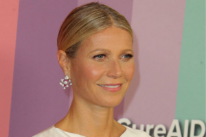 Gwyneth Paltrow volta aos cinemas em "Marty Supreme", filme da A24