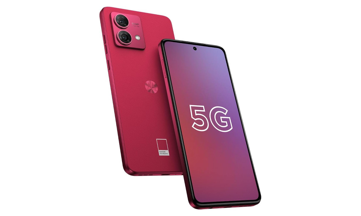 Moto G84 Magenta: tenha um celular Motorola com tela pOLED com mais de R$ 600 OFF