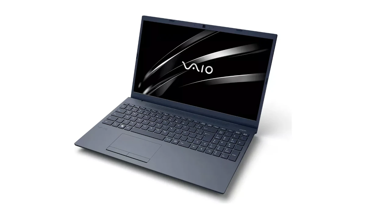 Notebook Vaio com 16GB de RAM; trabalhe multitarefa pagando mais barato