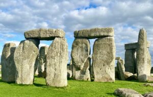 O que se sabe sobre a construção da enigmática Stonehenge