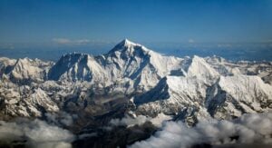 O Everest não é a única montanha que está crescendo